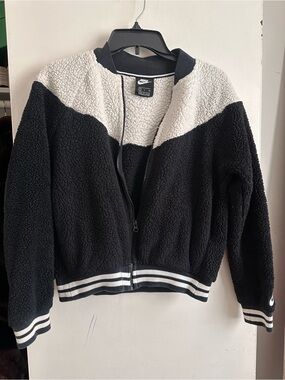 Nike Women's Black & White Sherpa Zip Jacket